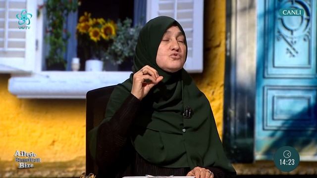 Saliha Erdim | Ailede İsrafı Önleme Bilinci Nasıl Gelişir? смотреть онлайн