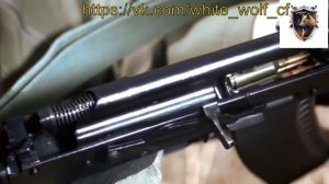 Замедленная съемка стрельбы из автомата Калашникова