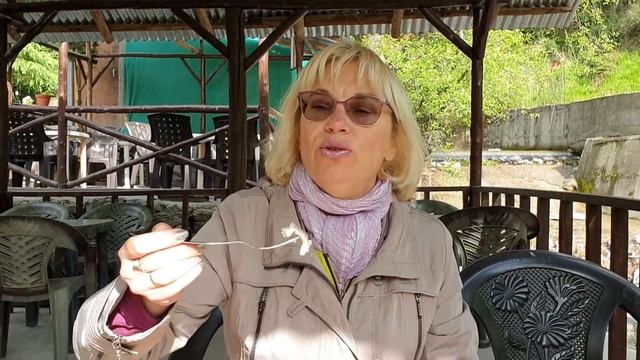 Индия Часть 29: Ем рыбу в Гималаях смотреть онлайн