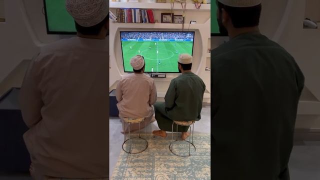 Пранк с хлопушкой смотреть онлайн