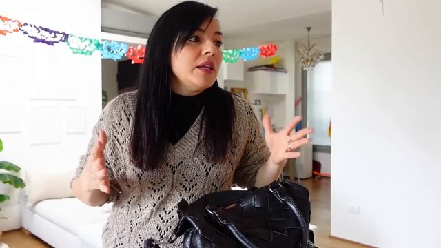 SOFI IN CASTIGO! SI VESTE PER ANDARE A SCUOLA: MAMMA MONI LA SCOPRE, SI ARRABBIA E MI PUNISCE!!! смотреть онлайн