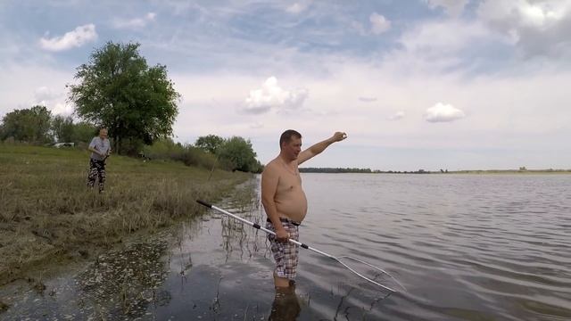 Рыбалка на сазана в Астрахани Ловля на жмых Эксперимент с бойлами смотреть онлайн