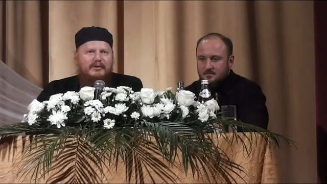 Владика Іона (Черепанов) відповів на питання молоді смотреть онлайн