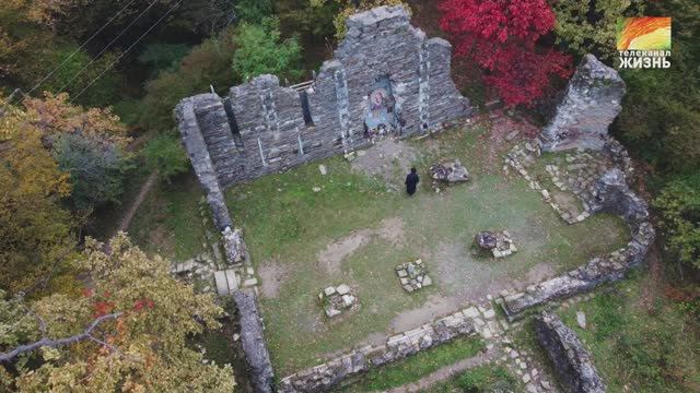 Византийский храм в окрестностях Сочи смотреть онлайн