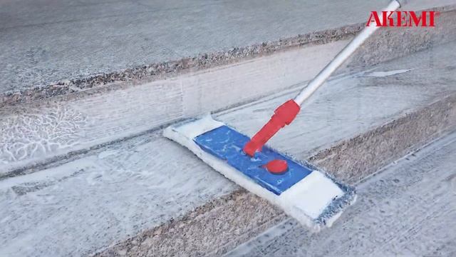 Granittreppe gründlich reinigen: AKEMI Steinreiniger und das professionelle AKEMI Reinigungswerkzeu смотреть онлайн