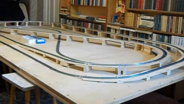 Локомотив ALASKA на макете Альпийская легенда в H0 (1:87) смотреть онлайн
