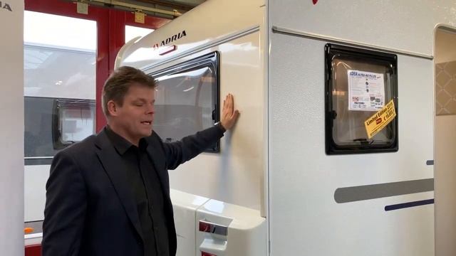 Review Adria Altea 462 PU 2019 nu met voordeel nu bij Meerbeek Caravans en Campers смотреть онлайн