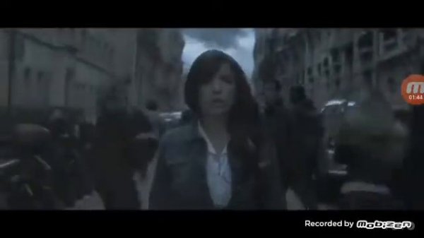 İndila derniere danse