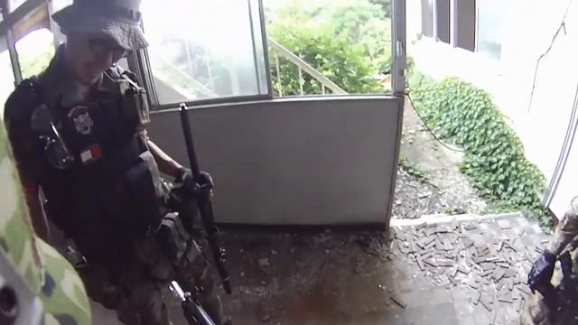 2013 6　2　 SP市街地戦フィールド　サバゲー　その3 смотреть онлайн