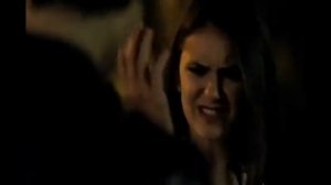 Смелая девушка Елена Гилберт.wmv