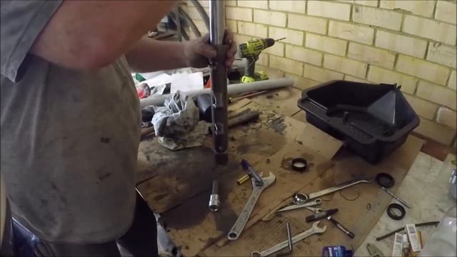Honda CBR250R MC19 Part 32 - Rebuilding The Right Hand Front Fork