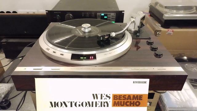 VICTOR / JVC QL-Y7F playing WES MONTGOMERY "Besame Mucho" (1983) | Side 1 смотреть онлайн