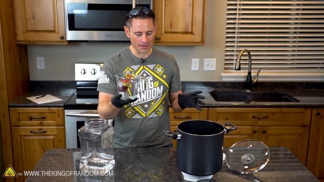 What Happens When You Boil The Ocean? How To Make Homemade Sea Salt With Salt Water смотреть онлайн