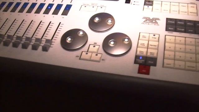 Avolites Arena Console at USITT 2016 смотреть онлайн