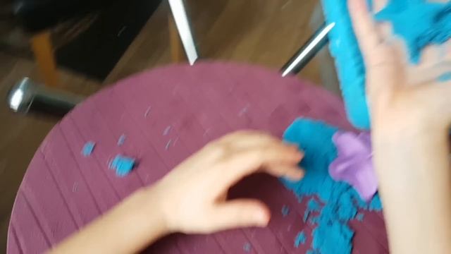 Exciting Kinetic Sand Video Giant Sand Castle Fun With Sisters Unboxing смотреть онлайн