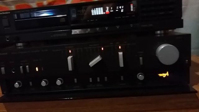 Technics SU-V9 Amplifier смотреть онлайн
