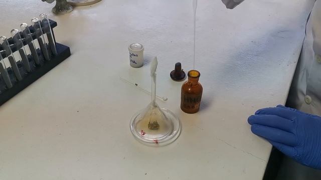 Reacción HNO3 + Cu смотреть онлайн