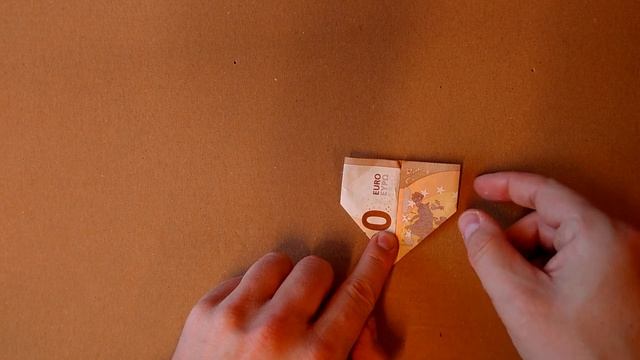 Herz aus 50 Euro Schein falten - Einfache Anleitung - Variante 2 смотреть онлайн