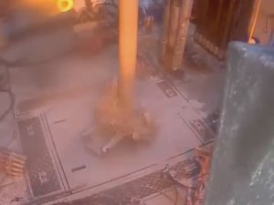 ГНВП⛲ Выброс раствора из скважины и закрытие ПВО.