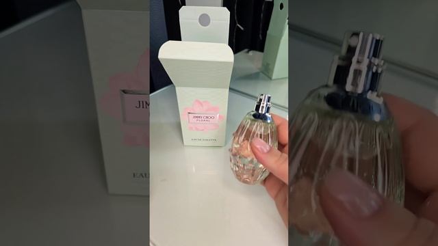 Jimmy Choo Floral #perfume #ароматы #парфюм #распаковка #beauty #jimmychoo#floral смотреть онлайн