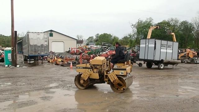 CATERPILLAR CB224 TANDEM ROLLER For Sale смотреть онлайн