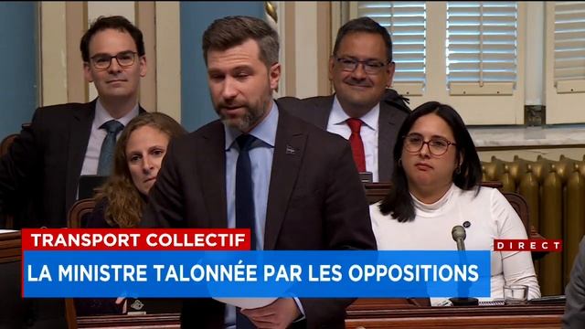 Transport collectif: François Legault défend sa ministre, Geneviève Guilbault, talonnée par les opp смотреть онлайн