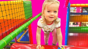 Большое приключение в Kids Empire. Развлечения и игры с Анной Марией.