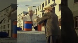 Фильм «Операция «Ы» и другие приключения Шурика» 1965 года.