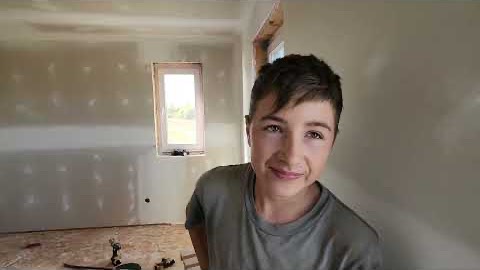 Канадская семья в НН.. Painting in Russia смотреть онлайн