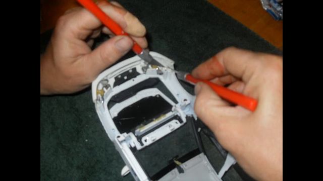 1/18 Commodore VX SS Police car under development.mpeg смотреть онлайн