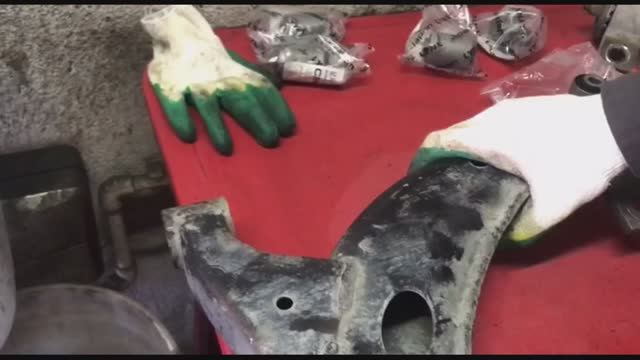 Субару# Subaru SF5 Замена сайлентблоков передних рычагов. Сайлентблоки не держаться в рычаге. смотреть онлайн