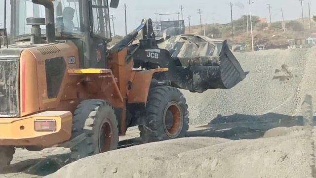 JCB loader 10 a.m. work смотреть онлайн