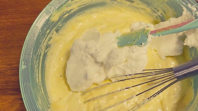 Jogurt kolač s voćem/Joghurt Kuchen mit Obst/Yogurt Cake with Fruit смотреть онлайн