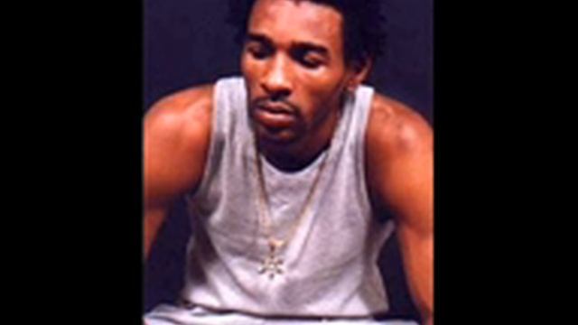 Spragga Benz - Bullet (100 Watt Riddim) смотреть онлайн