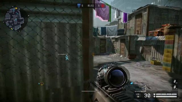 Читер в начале старался не палиться, после нагло подрубил Warface смотреть онлайн