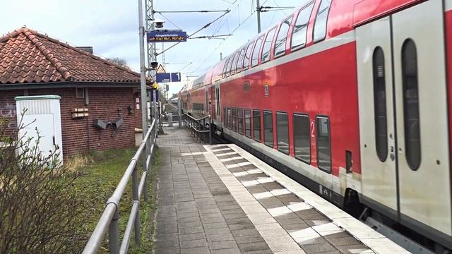 DB REGIO Schleswig-Holstein - 112 174 + 6 DoSto + 112 106 - Einfahrt RE 70 ➡️ Kiel Hbf in Brokstedt смотреть онлайн