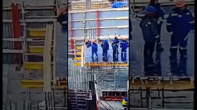 Типичная стройка смотреть онлайн