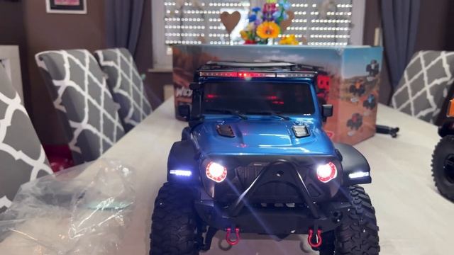 The new Beluga 2.0 - HB Toys R1011 Wilderness with locking diffs and a new body смотреть онлайн
