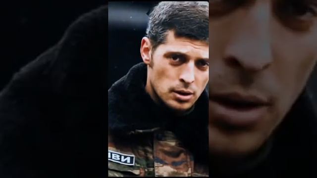 Узнаешь кто я такой? Я Гиви мальчики! Гиви смотреть онлайн