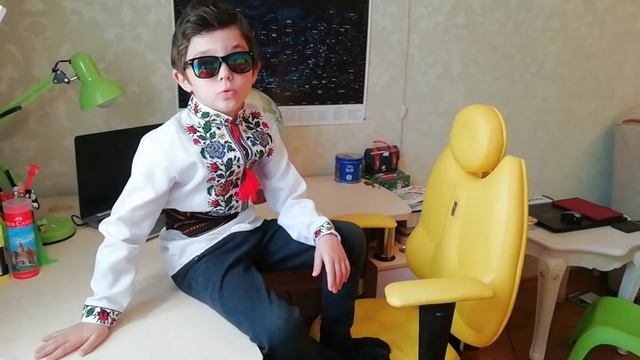 О замерзшей воде, месяцах и удивительном крабе Йети. смотреть онлайн