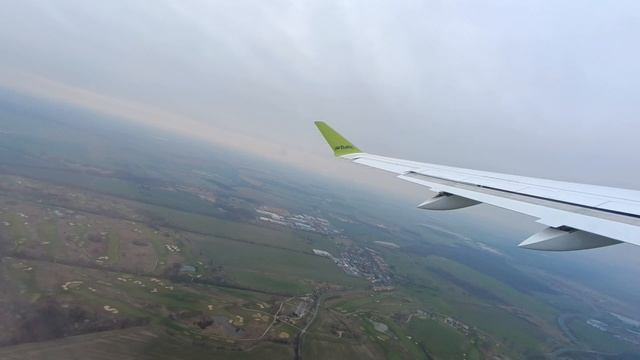 Airbus A220-300 airBaltic departure from Berlin BER смотреть онлайн