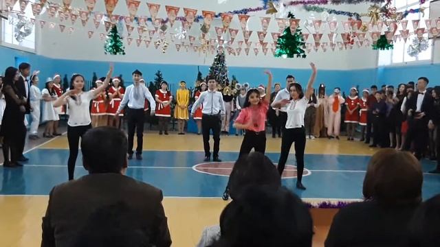 11б 2018 смотреть онлайн