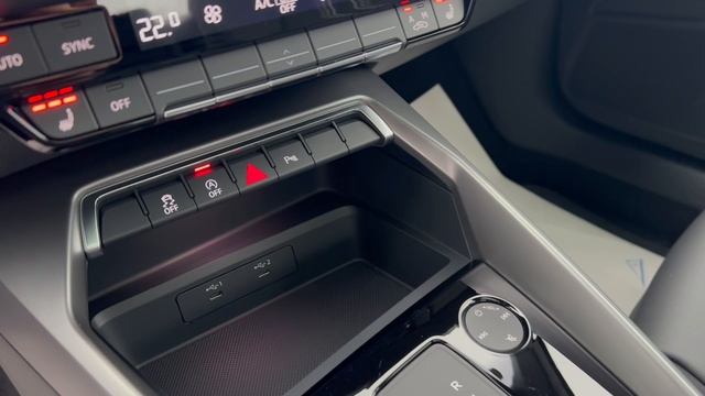 Audi A3L 35TFSI 2024 смотреть онлайн