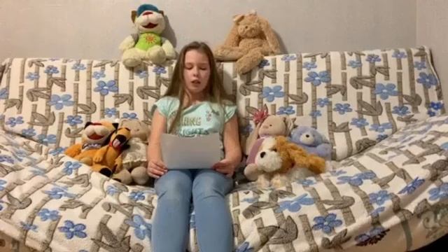 Лиза рассказывает "Сказку о большом друге" смотреть онлайн