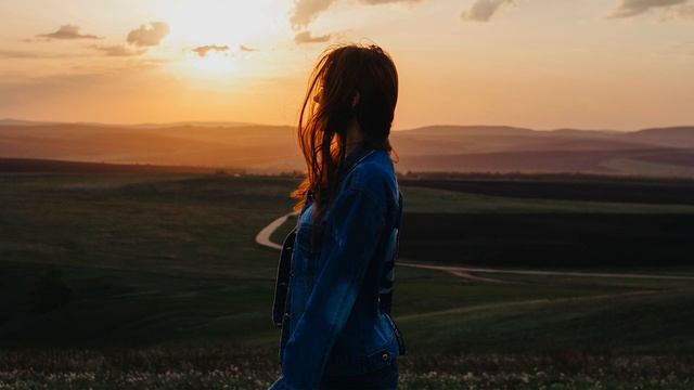 Last Heroes & Dyson - Stay The Night (Lyrics) - 814