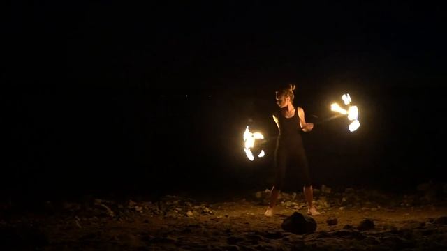 Fire Dragon Staff смотреть онлайн