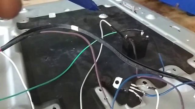 CARA MODIF LAMPU LED TV 6V KE 3V,how to change LED TV lights FROM 6V TO 3V смотреть онлайн