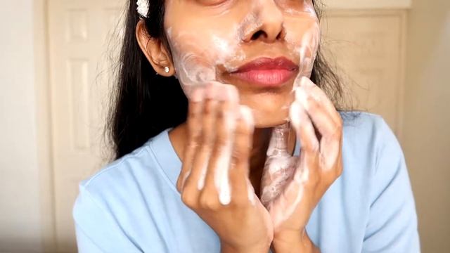 Skin essentials Conditioning Cleanser is a gentle, low-pH, hydrating cleanser. смотреть онлайн