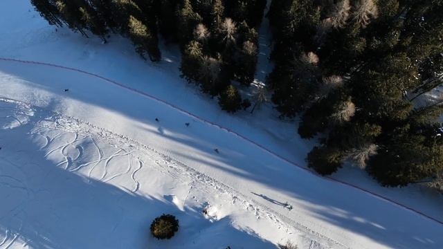DOLOMITI SUPERSKI TOUR '24 ep. 11 - Pista Europa Unita, Padola Val Comelico, 3 Zinnen - ICARUS ULTR смотреть онлайн