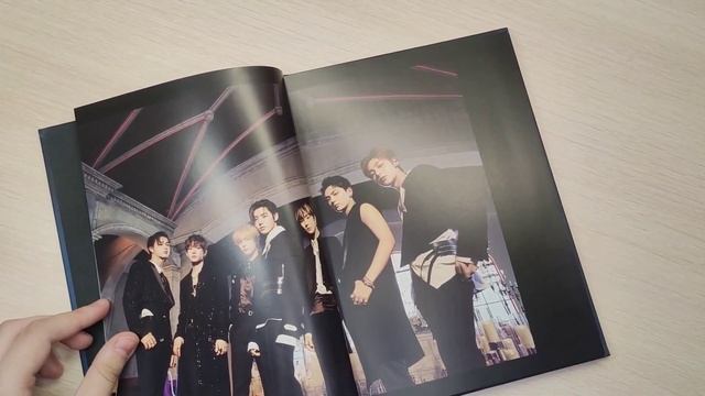 Клоунская распаковка альбома ENHYPEN! Берегите животы! смотреть онлайн